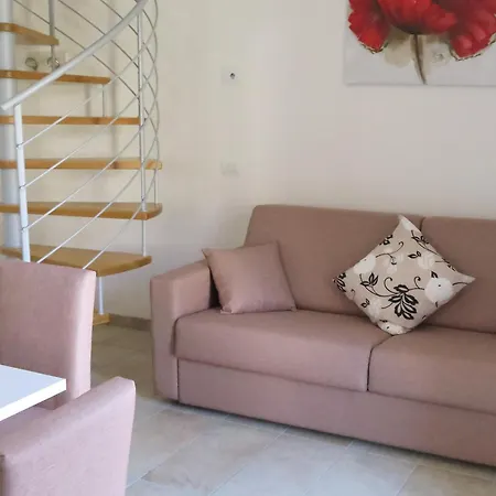 Apartment Apartaments - Villa Delle Querce Tremosine