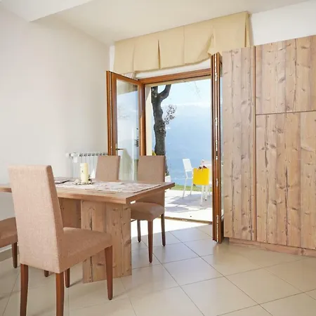 Apartmán Apartaments - Villa Delle Querce