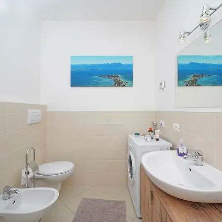 Apartaments - Villa Delle Querce Apartment *