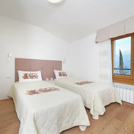 Apartaments - Villa Delle Querce