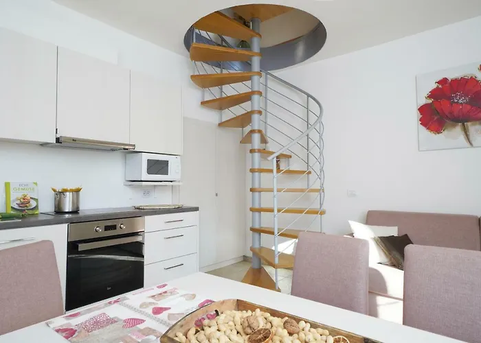 - Delle Querce Tremosine